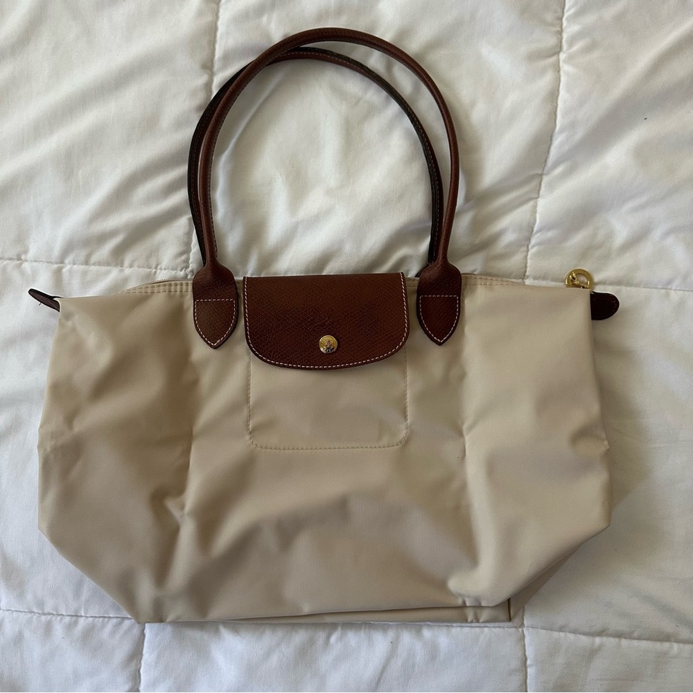 Longchamp Medium Le Pliage Shoulder Tote Paper
